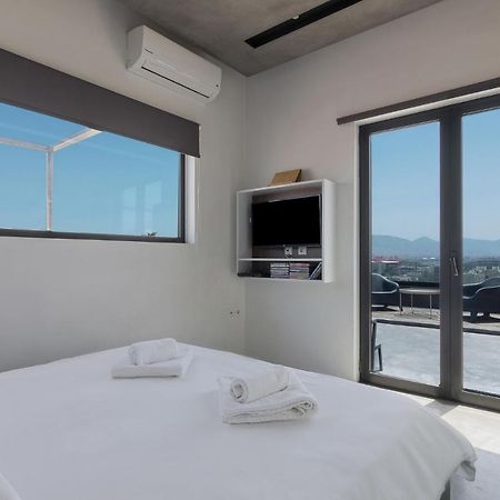 Apartment With Terrace In El Pireo Exterior foto