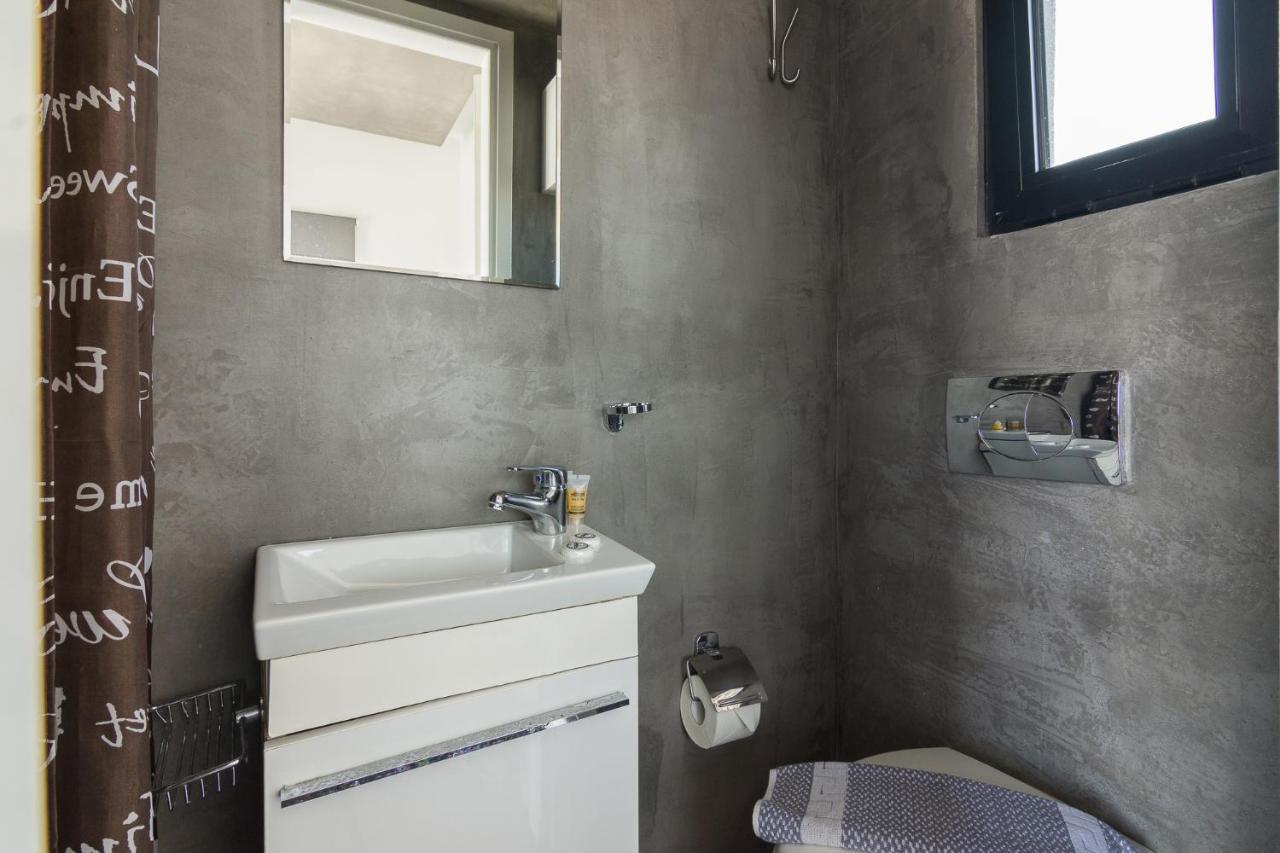 Apartment With Terrace In El Pireo Exterior foto